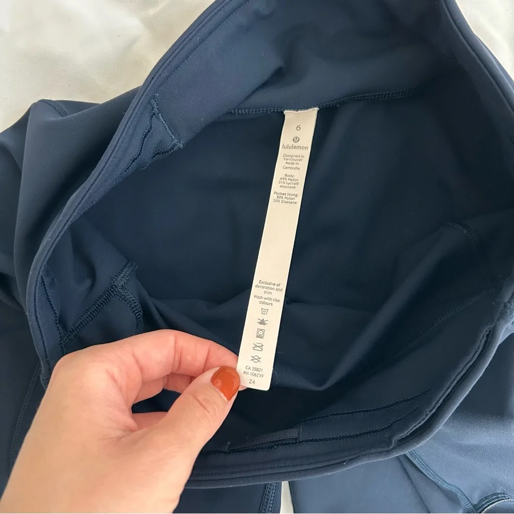 Lululemon Speed Up Crop *21